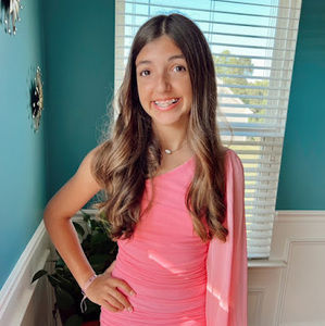 Meet your Posher, Avery